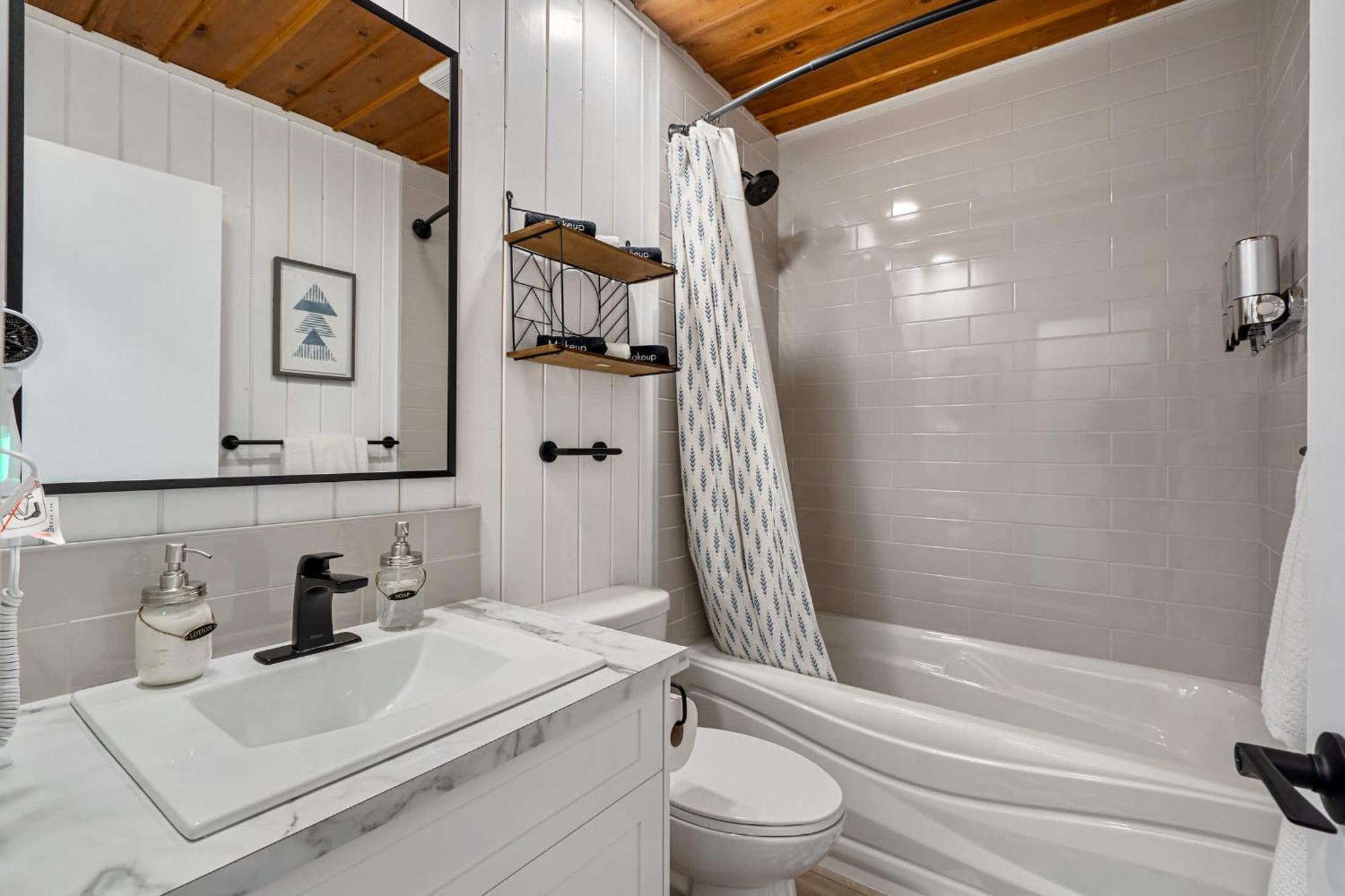 Merlot Mountain I Ping Pong I Sleep 7 I 55 Rokutv Invermere Exterior foto